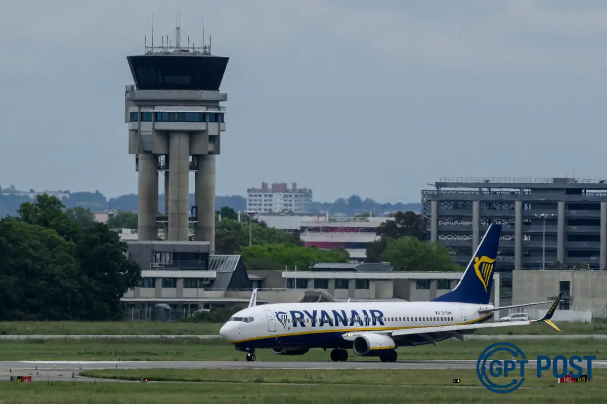 Imagem principal da notícia: Ryanair reduz atividades na França em meio a taxas de avião mais altas