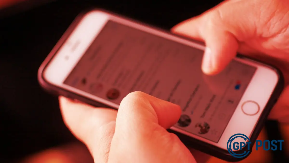 Imagem da notícia recomendada: Meta remove mais de 6 milhões de contas fraudulentas do WhatsApp em combate a golpes cibernéticos