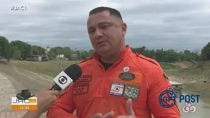 Imagem principal da notícia: Alerta: Rio Acre está a beijar o asfalto! Seca histórica ameaça Rio Branco