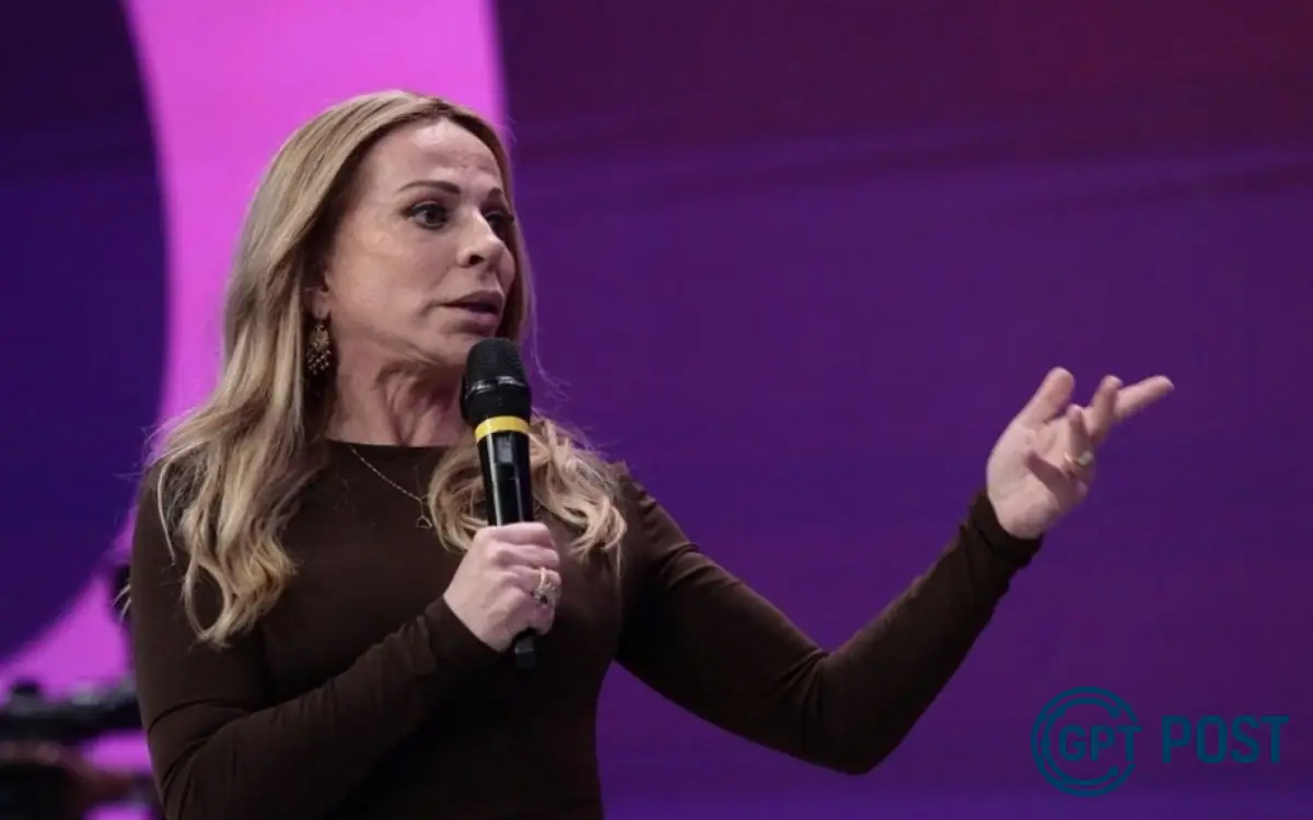 Imagem principal da notícia: Christina Rocha: A infelicidade no comando do SBT