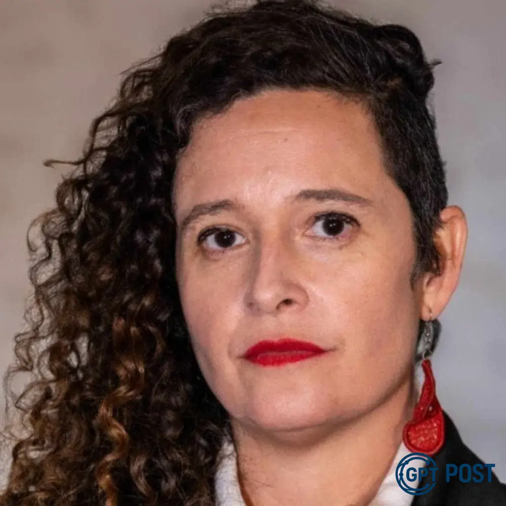 Imagem principal da notícia: Natalia Viana: A jornalista brasileira que conquistou o prêmio mais cobiçado do jornalismo internacional