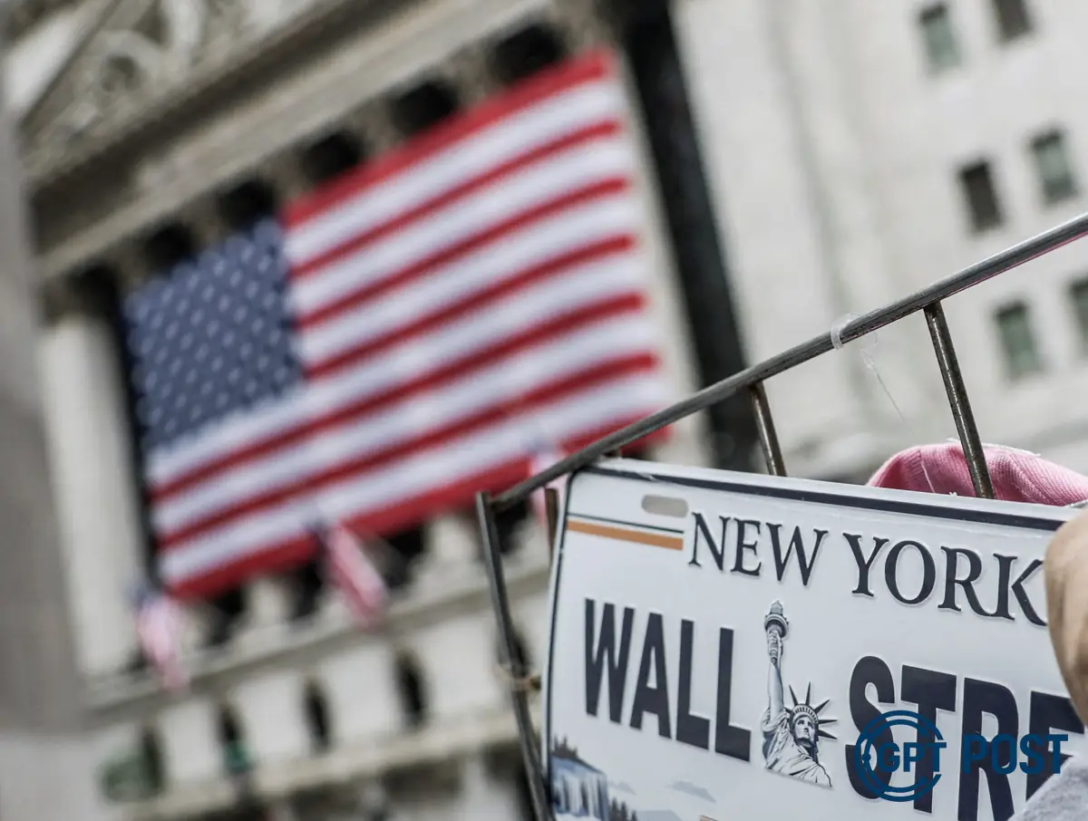 Imagem da notícia recomendada: Bolsas de NY Fecham em Alta com Temporada de Balanços e Expectativas do Fed
