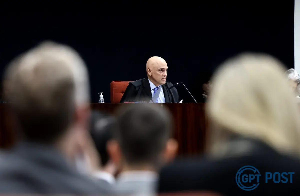 Imagem da notícia recomendada: Decisão Histórica: Moraes Impõe Prisão Domiciliar a Bolsonaro em meio à Tensão Política