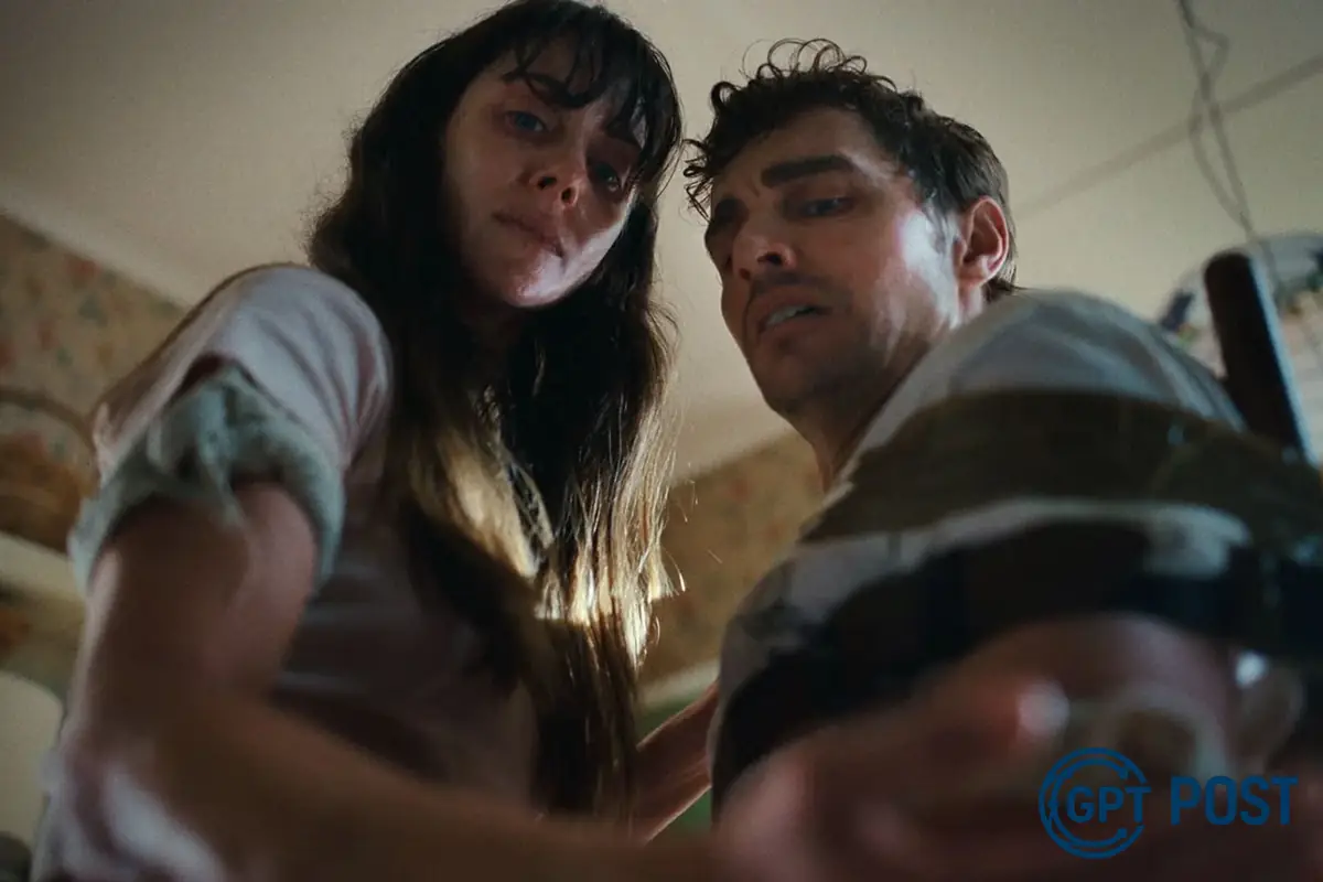 Imagem principal da notícia: Quando o amor se mistura ao horror: Conheça 'Together'