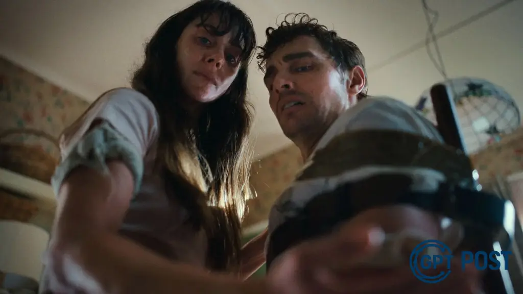 Imagem principal da notícia: O Sucesso de 'Together': Uma História de Horror que Conquistou os Cinemas