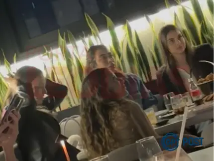 Imagem principal da notícia: Família Neymar se reúne em jantar amigável com ex namoradas