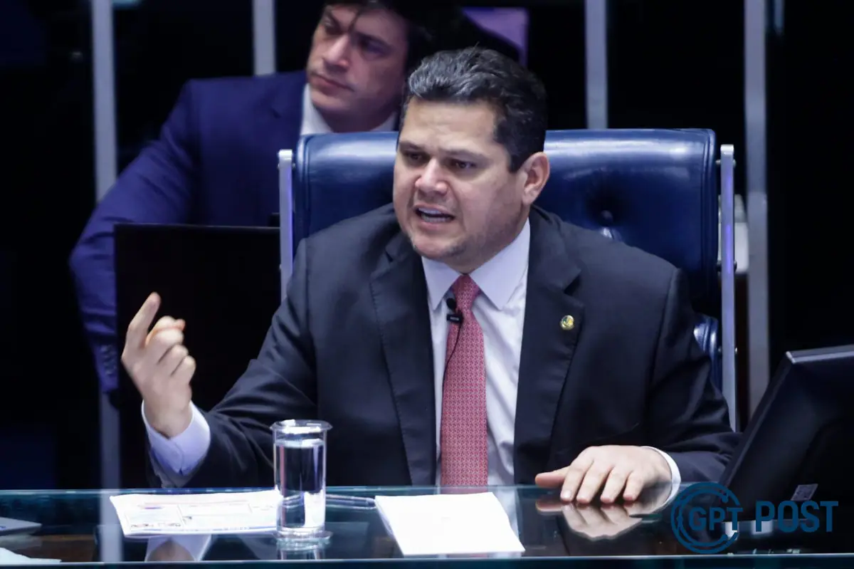 Imagem da notícia recomendada: Luta pelo poder: Senado entra em guerra jurídica contra STF