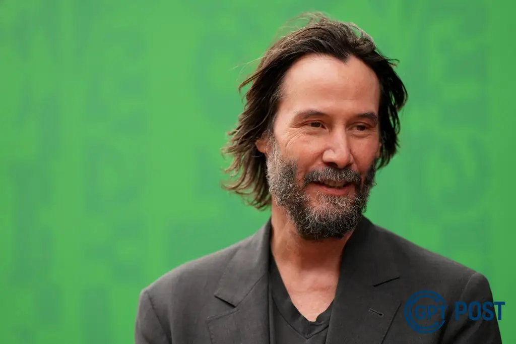 Imagem principal da notícia: Keanu Reeves recupera suas pulseiras roubadas em Santiago