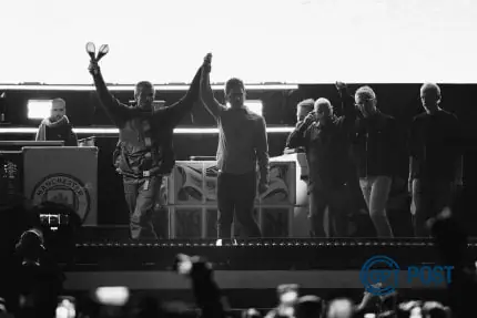 Imagem de Tragédia marca volta triunfante do Oasis em show em Londres