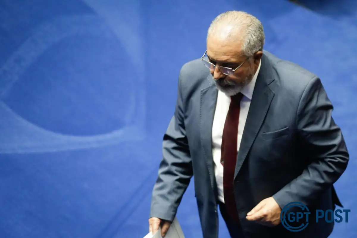 Imagem da notícia recomendada: Senador Paim contrata blogueiro acusado de ligar Moraes ao PCC por R$74,5 mil