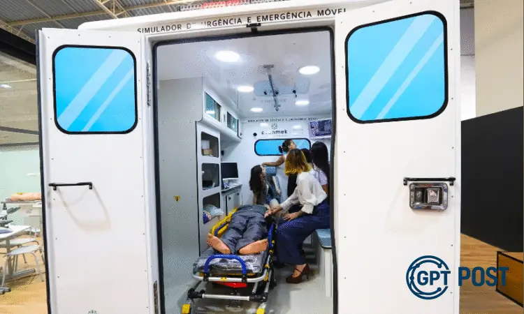 Imagem principal da notícia: Inovação na Medicina: Simuladores e Biomodelos Transformam a Formação