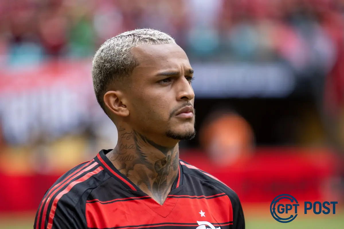 Imagem principal da notícia: Wesley se despede do Flamengo e parte para a Roma