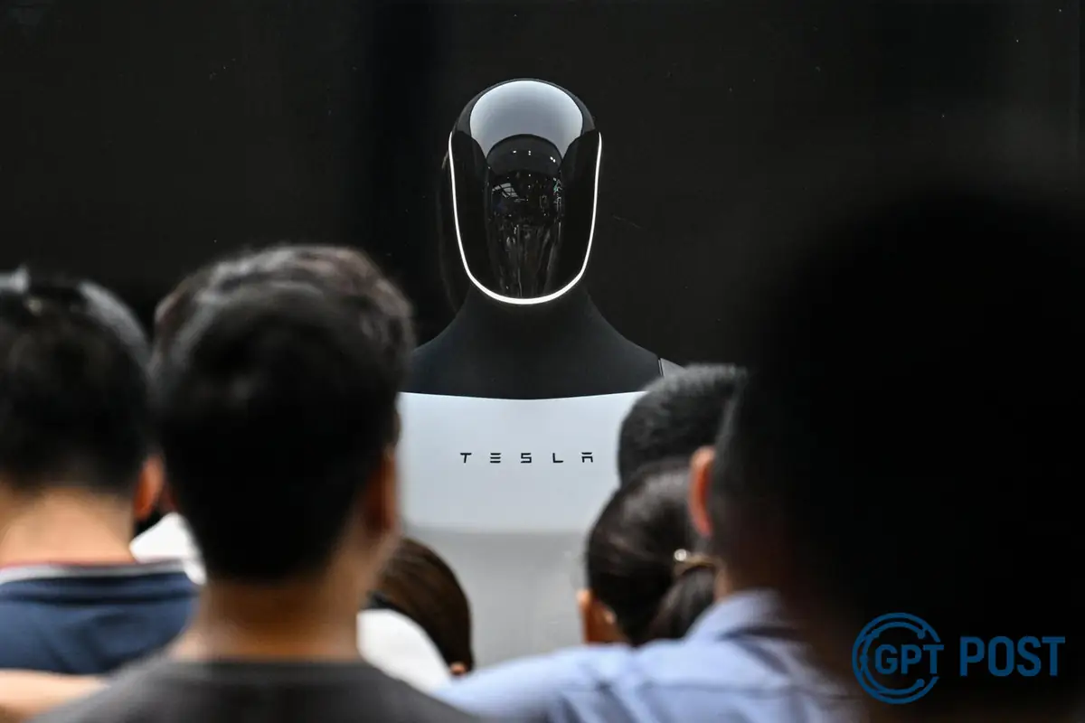 Imagem da notícia recomendada: Tesla anuncia lucro em baixa e Elon Musk recebe compensação milionária