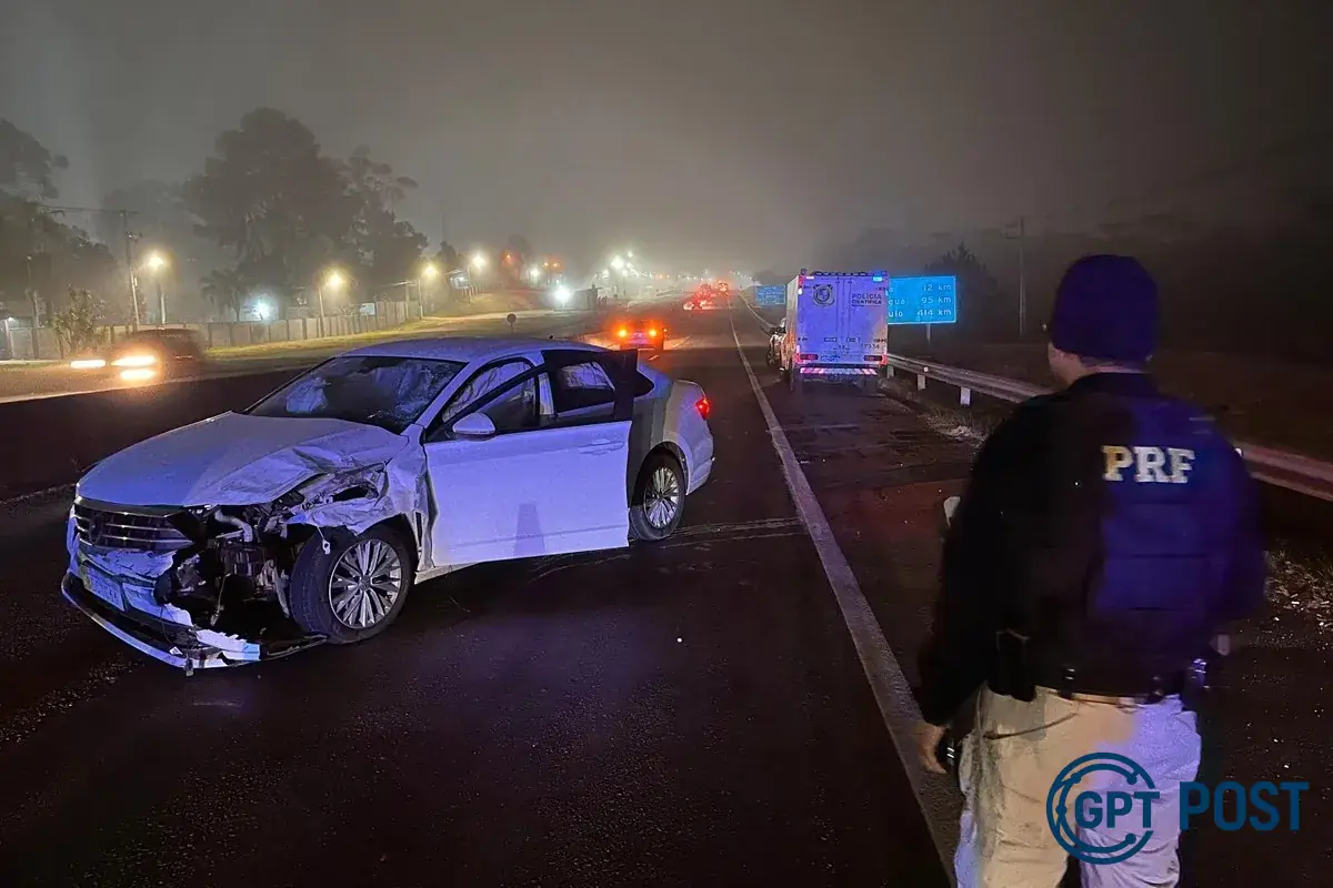 Imagem principal da notícia: Tragédia na BR-116: Motociclista morre em acidente com carro