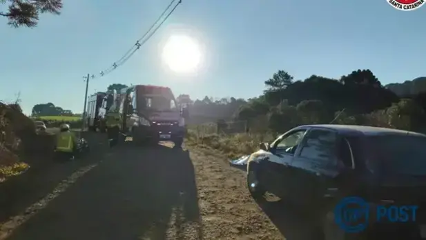 Imagem principal da notícia: Tragédia no Meio-Oeste: Acidente fatal em Fraiburgo deixa homem morto e mulher ferida