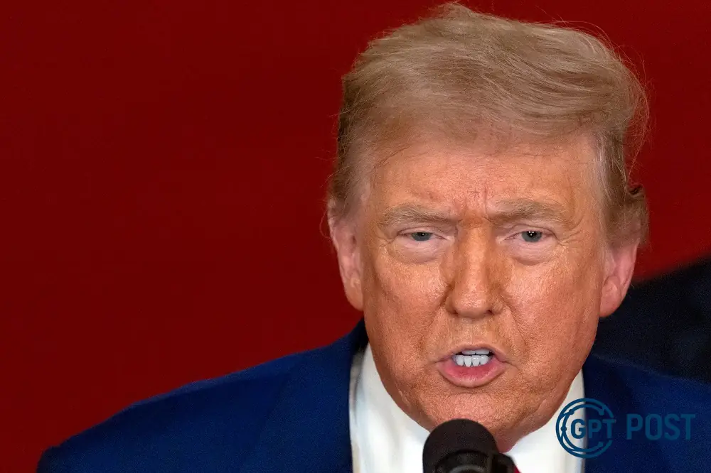 Imagem de Trump envia dois submarinos nucleares após declarações de Medvedev