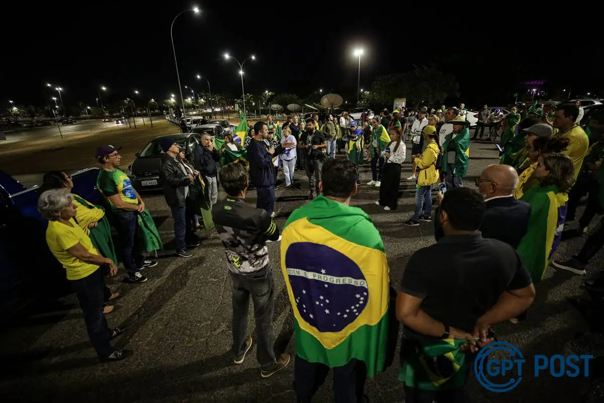 Imagem da notícia recomendada: Manifestação de Bolsonaristas em Brasília: Segurança intensifica medidas na Esplanada dos Ministérios