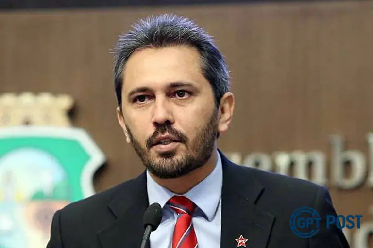 Imagem principal da notícia: Governador do Ceará rebate tarifas dos EUA: 'Injustificáveis'