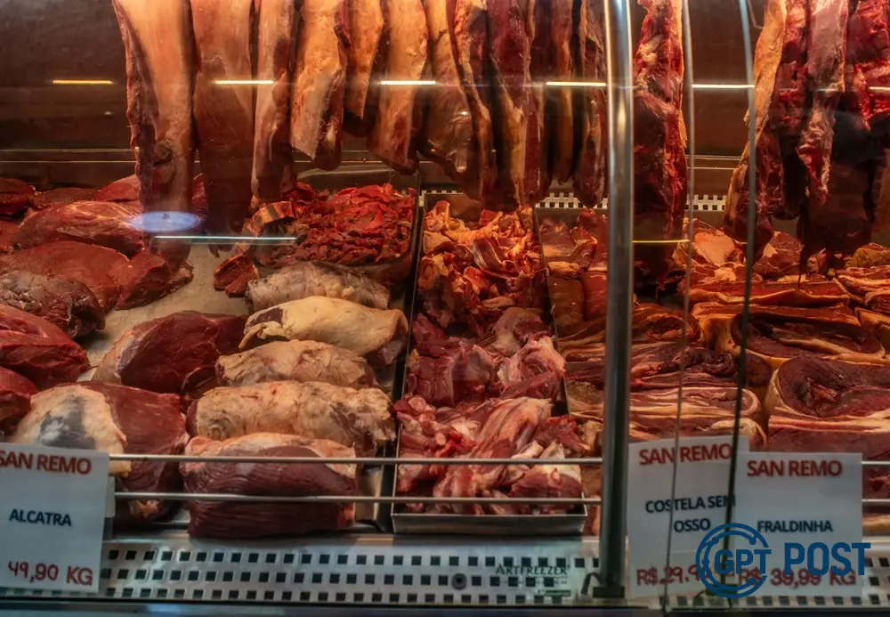 Imagem de Restaurants dos EUA pedem exclusão de carne e café das tarifas: entenda a briga comercial