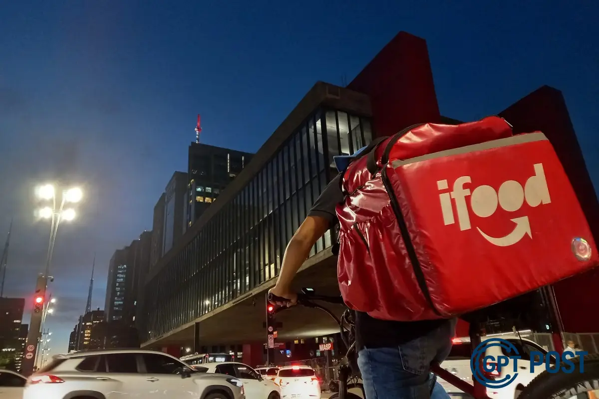 Imagem de Entregadores de SP: o custo da moto que não sai do bolso