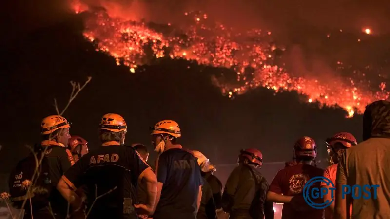 Imagem principal da notícia: Apocalipse no Mediterrâneo: As queimadas descontroladas ameaçam a Turquia e a Europa