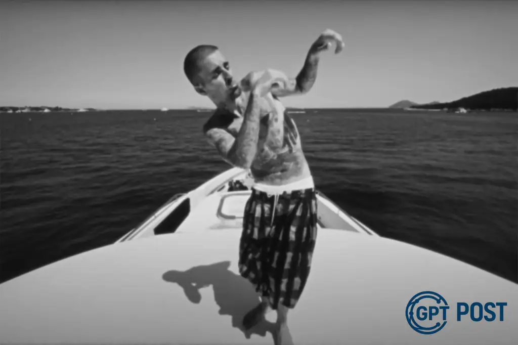 Imagem da notícia recomendada: Justin Bieber e família estrelam novo clipe em família no YouTube