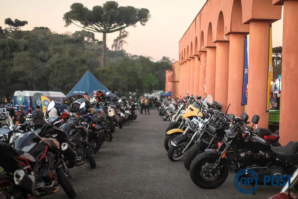 Imagem principal da notícia: Festa das Motos em Curitiba: Uma celebração da liberdade e da família