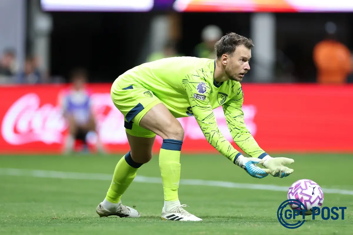 Imagem da notícia recomendada: Neto está de volta: Botafogo fecha com goleiro após negociações com clube inglês
