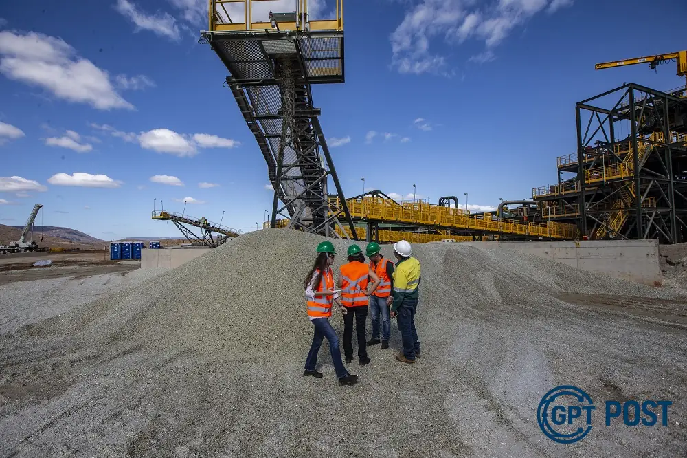 Imagem de Minerais Críticos: A Nova Guerra Pelo Futuro