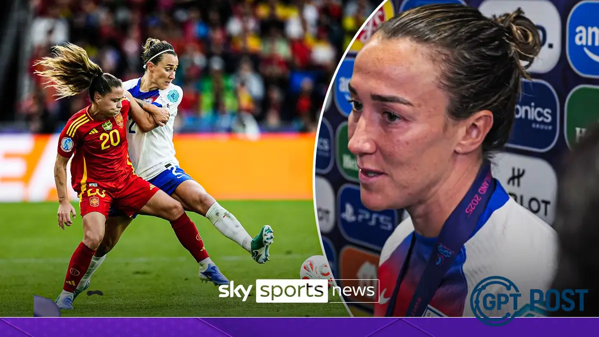 Imagem principal da notícia: Lucy Bronze Revela Que Descobriu Fratura na Tibia há Dois Meses