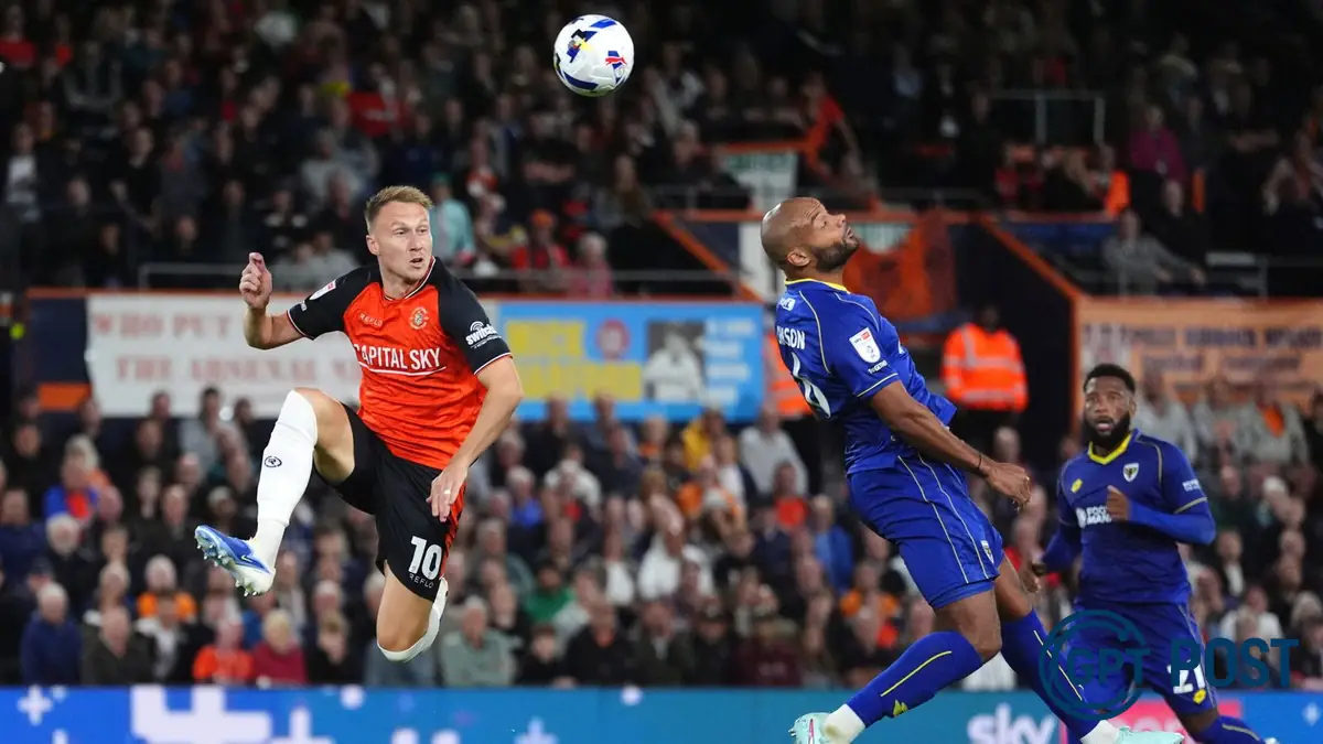 Imagem de Luton Town conquista vitória sofrida contra o AFC Wimbledon em estreia da League One
