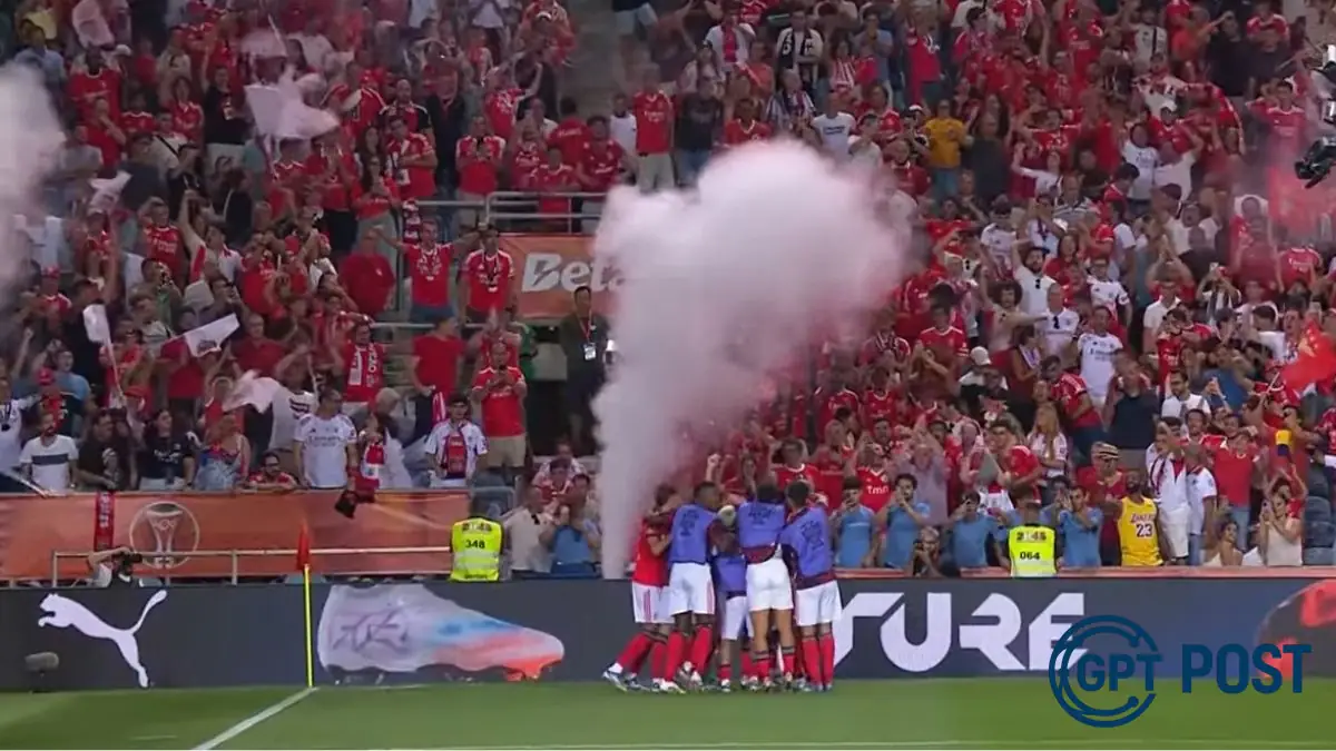 Imagem de Benfica conquista Supertaça de Portugal em duelo histórico com o Sporting