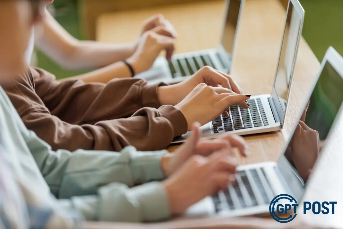 Imagem da notícia recomendada: Promessa de prosperidade com programação colapsa: desemprego entre formados em CS atinge 6,1% a 7,5%