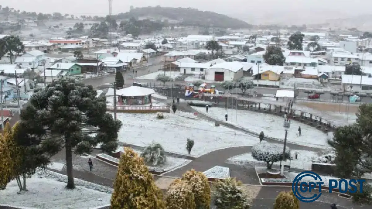 Imagem principal da notícia: Urupema: A Cidade mais Fria do Brasil que Transforma Cachoeiras em Esculturas de Gelo